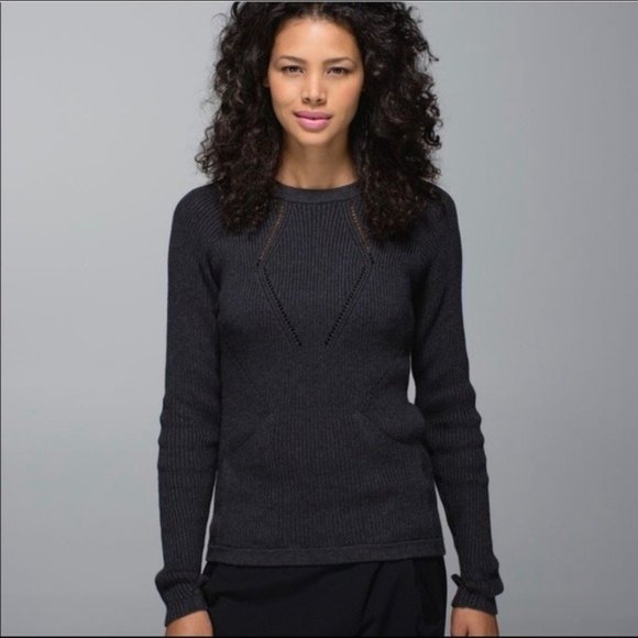 Lululemon The Sweater The Better size 4